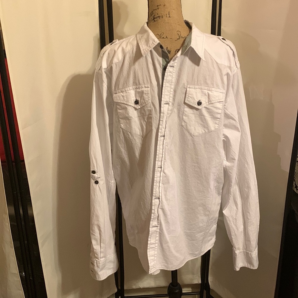 Mens, Massive Apparel, Long Sleeve button down shirt! Size XL